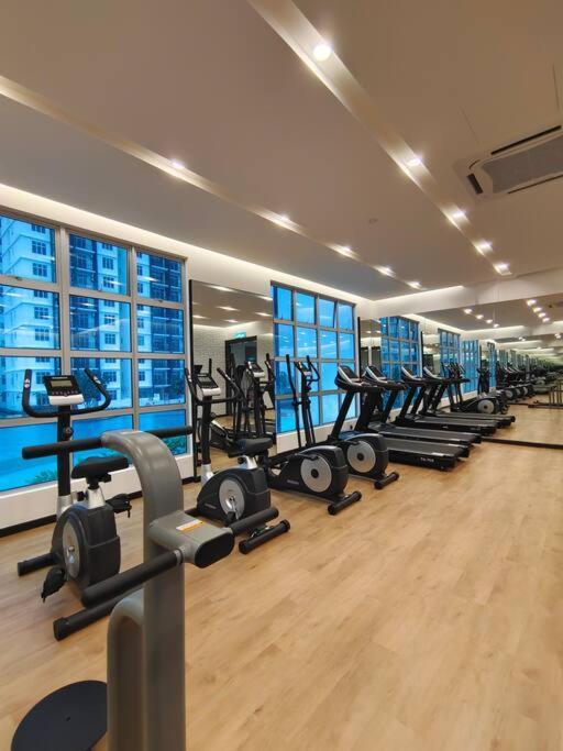 جوهر بهرو A1403 Jb City Sks Habitat Larkin 2Br 6Pax 100Mbps Netflix!! By Stay المظهر الخارجي الصورة
