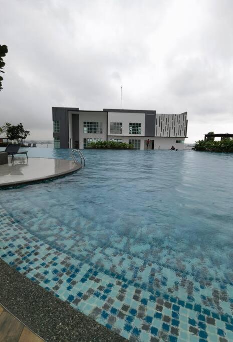 جوهر بهرو A1403 Jb City Sks Habitat Larkin 2Br 6Pax 100Mbps Netflix!! By Stay المظهر الخارجي الصورة